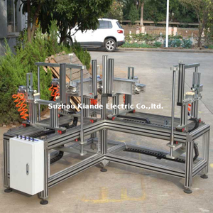 Machine d'assemblage de barre omnibus de coude de rivetage pour busduct compact à plat