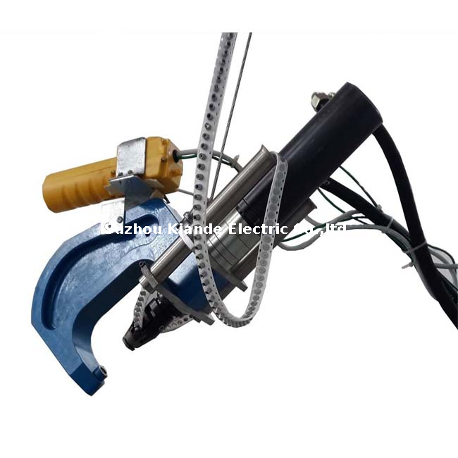 Machine de rivetage hydraulique auto-perçante pour fixation en aluminium de 3MM 