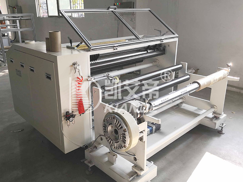 Machine de découpe de bobines