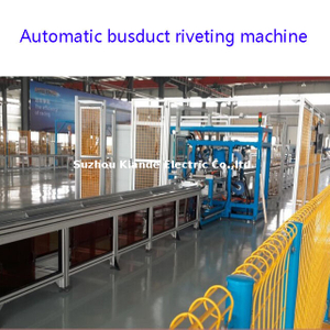 Ligne d'assemblage automatique de conduits de bus pour le système de goulottes omnibus BT