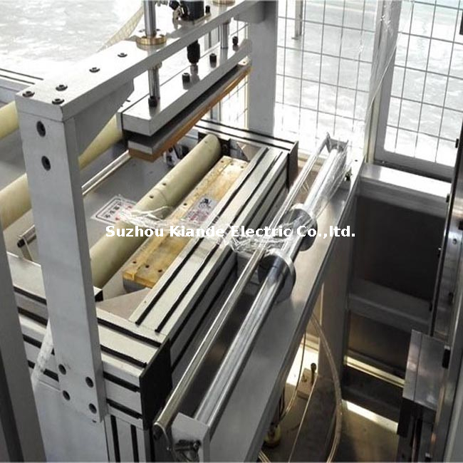 Traitement automatique de la machine d'emballage Busduct pour l'étanchéité à l'humidité 